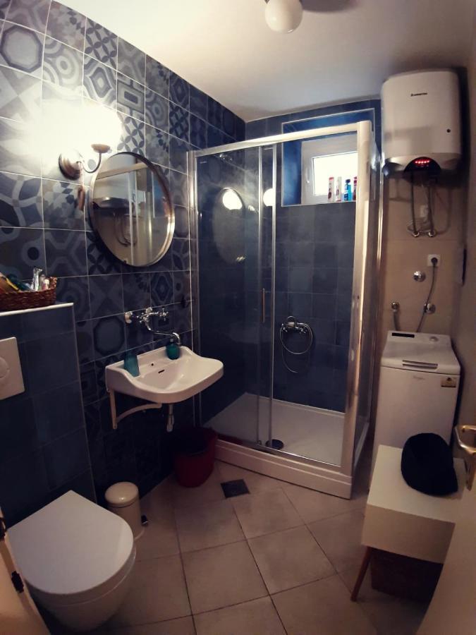 Liza's downtown apartment Hvar Town Exterior foto